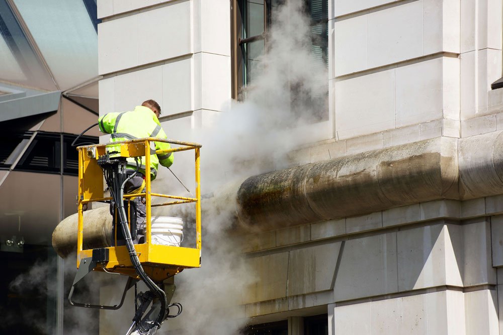 Facade washing
